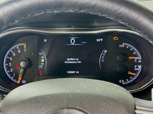 Used 2017 Jeep Grand Cherokee Laredo w/ Quick Order Package 23E image 14