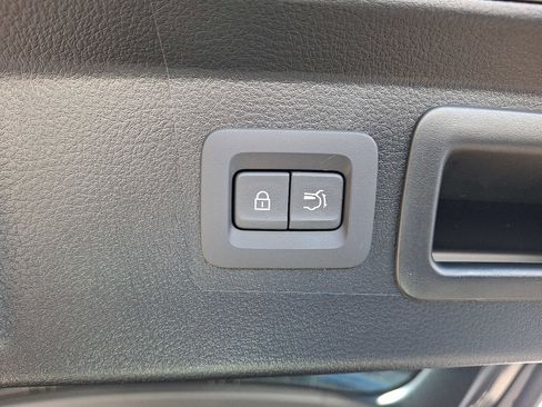 Certified 2025 MAZDA CX-50 AWD 2.5 S w/ Weather Package image 29