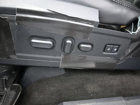 Used 2016 Lincoln Navigator Select AWD/4WD image 24