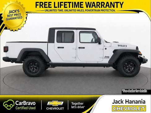 Used 2021 Jeep Gladiator Sport AWD/4WD image 6
