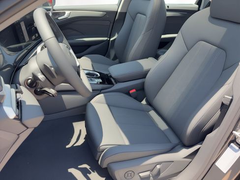 New 2026 Audi A6 Premium Plus AWD/4WD image 5