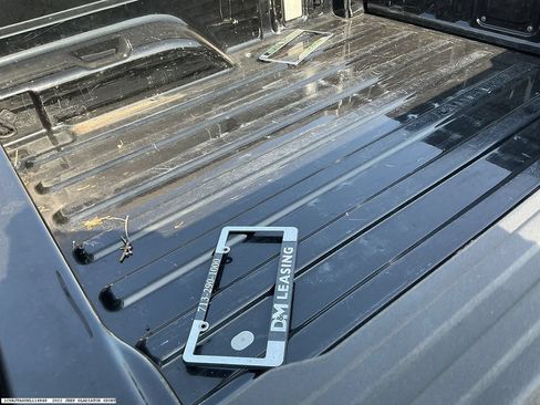 Used 2022 Jeep Gladiator Sport AWD/4WD image 10