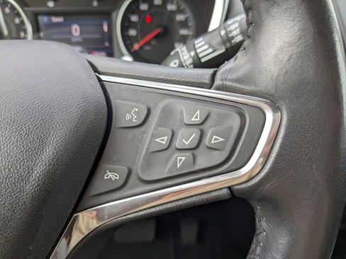 Used 2021 Chevrolet Equinox LT image 28