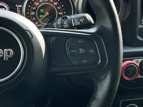 Used 2021 Jeep Wrangler Sport AWD/4WD image 14