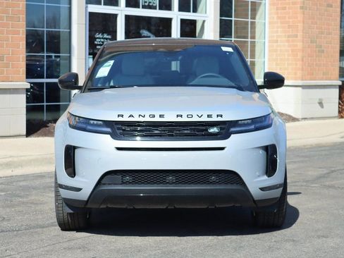 Used 2026 Land Rover Range Rover Evoque S image 4