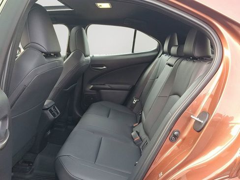 Used 2025 Lexus UX 300h AWD image 8