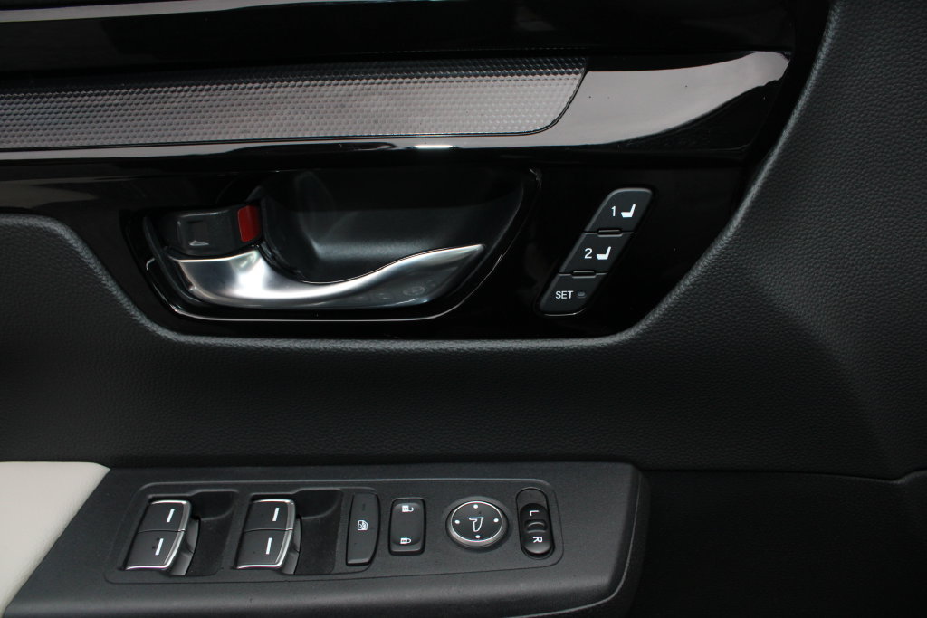 Certified 2025 Honda CR-V EX-L image 27
