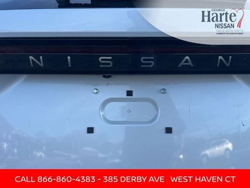 Certified 2023 Nissan Ariya FWD image 17