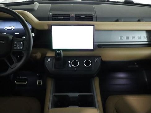 New 2025 Land Rover Defender 130 V8 image 15