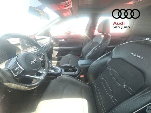 Used 2020 Kia Forte GT-Line w/ GT-Line Premium Package FWD image 11