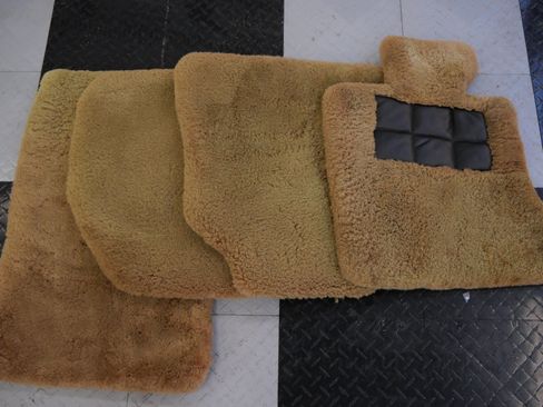 Used 2013 Rolls-Royce Ghost RWD image 40