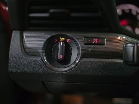 Used 2020 Volkswagen Passat 2.0T R-Line image 27