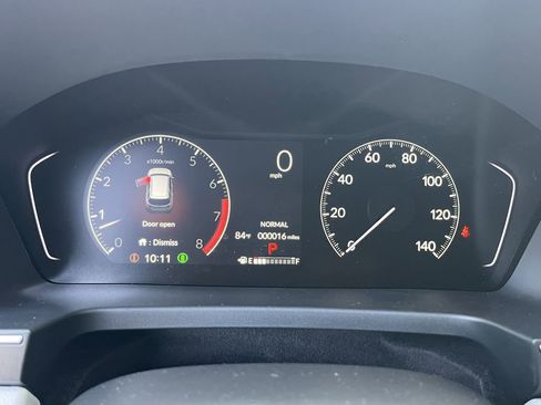 New 2025 Honda Pilot Touring image 23