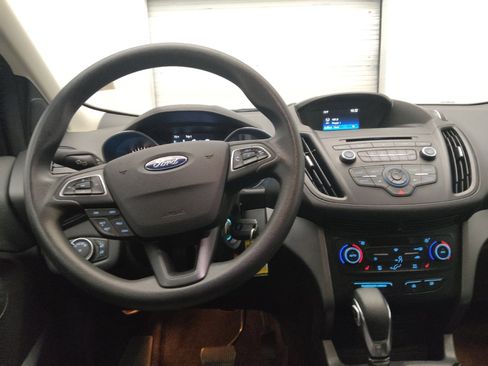 Used 2018 Ford Escape SE FWD image 22