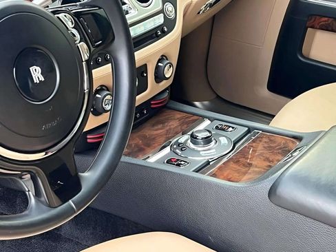 Used 2011 Rolls-Royce Ghost RWD image 14