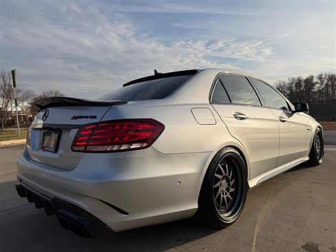 Used 2014 Mercedes-Benz E 63 AMG S-Model image 6