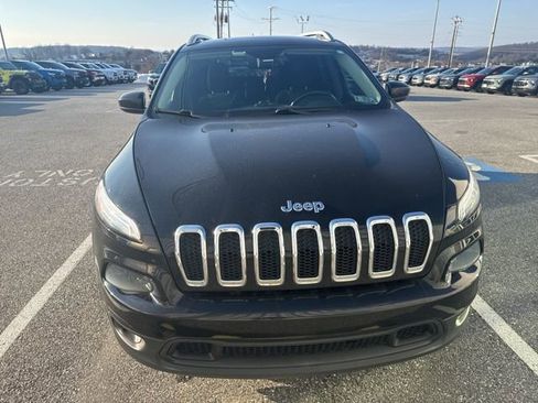 Used 2014 Jeep Cherokee Latitude w/ Comfort/Convenience Group image 3