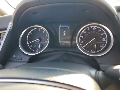 Used 2023 Toyota Camry LE image 19