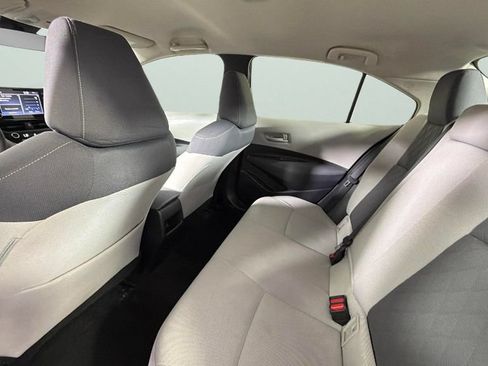 Used 2020 Toyota Corolla LE FWD image 26