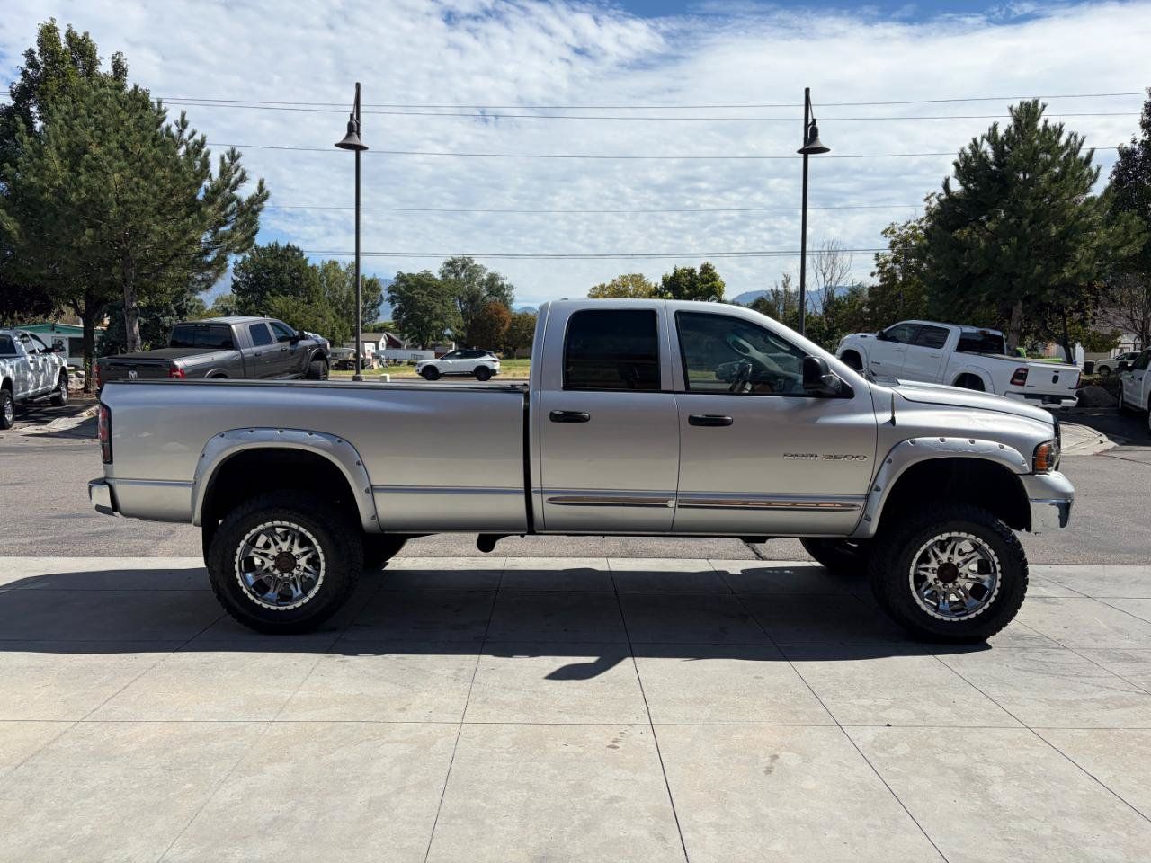 Used 2005 Dodge Ram 2500 Truck SLT AWD/4WD image 3