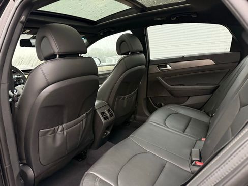 Used 2017 Hyundai Sonata Limited 2.0T image 18