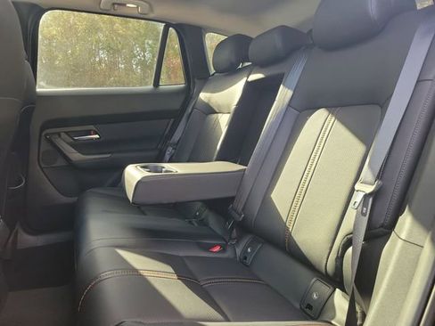 Used 2023 MAZDA CX-50 AWD 2.5 S w/ Premium Plus Pkg image 10