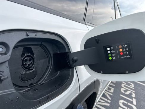 Used 2024 MAZDA CX-90 Plug-In Hybrid w/ Premium Plus image 40