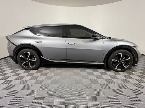 Used 2022 Kia EV6 GT-Line w/ First Edition Package AWD/4WD image 7