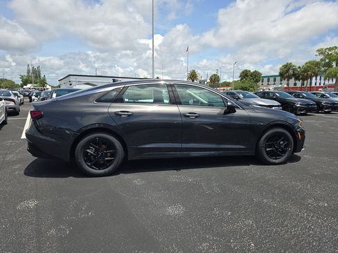 New 2026 Kia K5 LXS FWD image 8