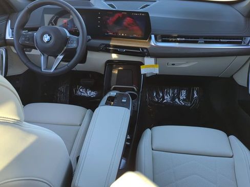 Used 2026 BMW X1 xDrive28i w/ Technology Package AWD/4WD image 14