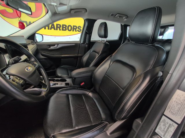 Used 2023 Ford Escape Platinum AWD/4WD image 11