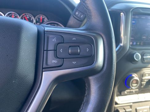 Used 2022 Chevrolet Silverado 2500 LT w/ Convenience Package image 11