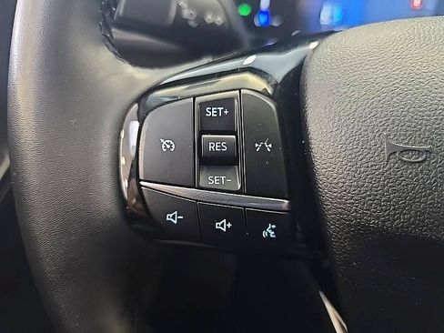 Used 2023 Ford Escape Active AWD/4WD image 17