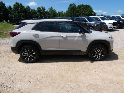 New 2026 Chevrolet TrailBlazer ACTIV w/ Convenience Package AWD/4WD image 3