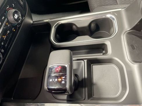 Used 2023 Chevrolet Silverado 1500 LT image 20