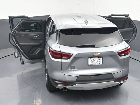 Used 2025 Chevrolet Blazer LT FWD image 45