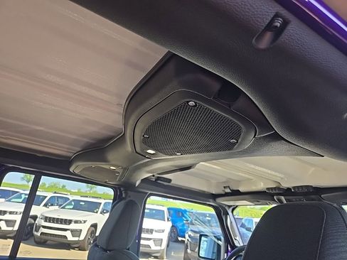 New 2026 Jeep Wrangler Unlimited Rubicon AWD/4WD image 88