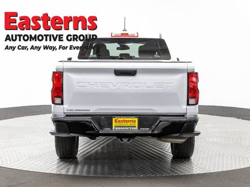 Used 2023 Chevrolet Colorado W/T RWD image 6