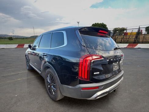 Used 2020 Kia Telluride SX w/ SX Prestige Package AWD/4WD image 4