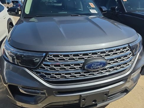 Used 2023 Ford Explorer Limited w/ Hybrid Equipment Group 310A AWD/4WD image 9
