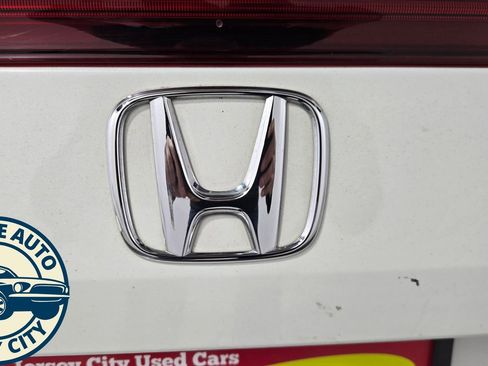 Used 2023 Honda Civic Sport image 28