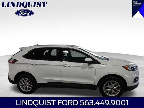 Certified 2023 Ford Edge SEL w/ Convenience Package AWD/4WD image 3