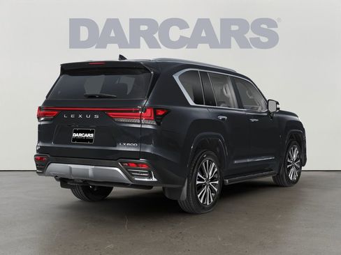 New 2026 Lexus LX 600 4WD w/ Luxury Package image 3