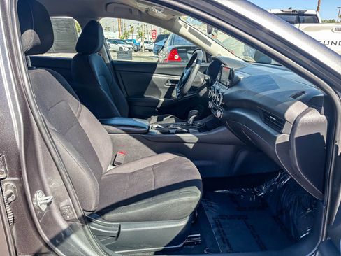 Used 2024 Nissan Sentra S w/ Trunk Package FWD image 20