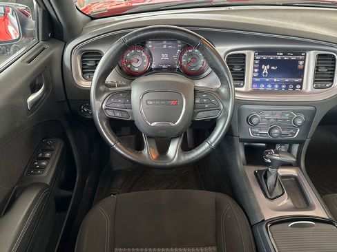 Used 2023 Dodge Charger SXT w/ Blacktop Package AWD/4WD image 18