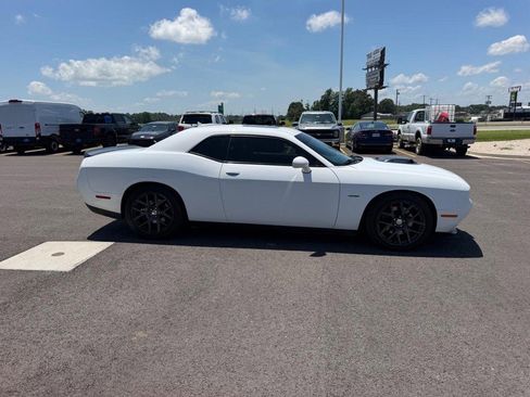 Used 2016 Dodge Challenger R/T Plus RWD image 4