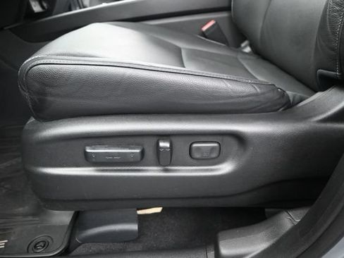 Used 2025 Honda Ridgeline RTL image 12
