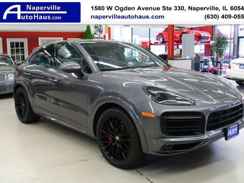Used 2023 Porsche Cayenne GTS w/ Premium Package AWD/4WD image 1
