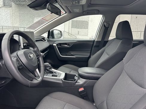 Certified 2024 Toyota RAV4 XLE w/ Convenience Package image 10