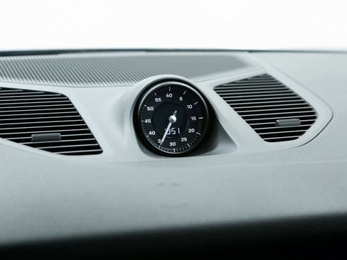 Certified 2024 Porsche Cayenne Coupe image 27